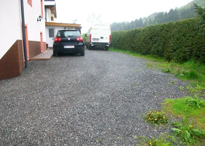 Renate בית אירוח