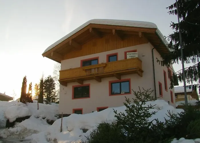 בית אירוח Renate *